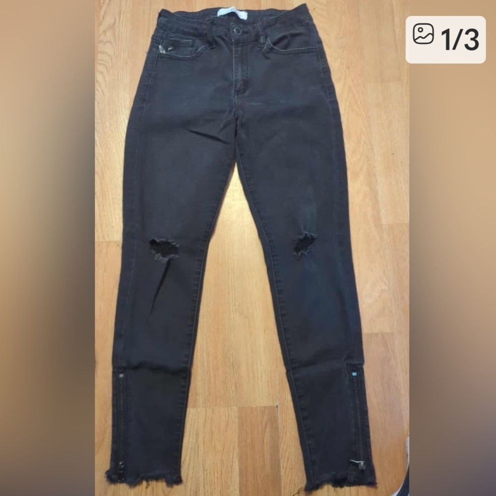 KanCan Black Distressed Skinny Jeans